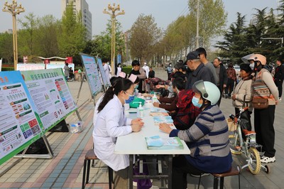 中牟縣開展第36個愛國衛生月集中宣傳活動 企業參與構筑健康防線